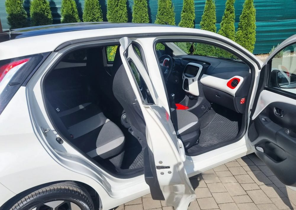 Coche Toyota Aygo 1.0 VVT-i Sprint EU6: foto 13
