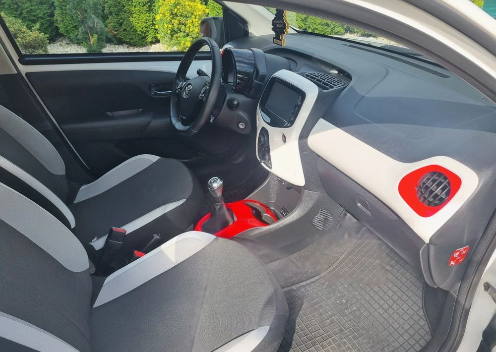 Coche Toyota Aygo 1.0 VVT-i Sprint EU6: foto 9
