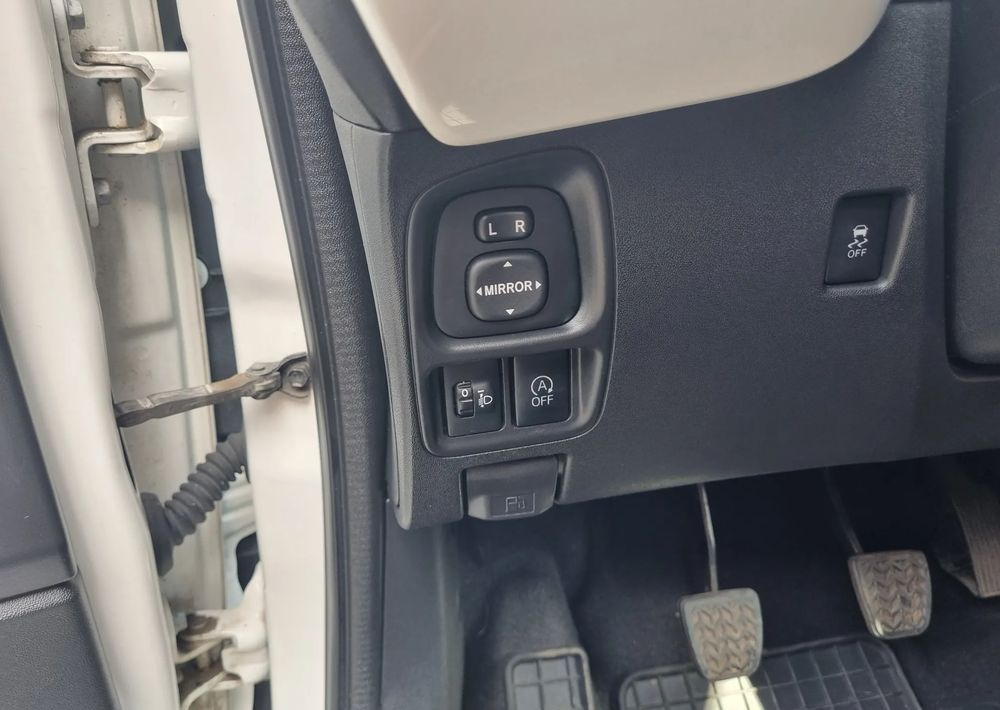Coche Toyota Aygo 1.0 VVT-i Sprint EU6: foto 16