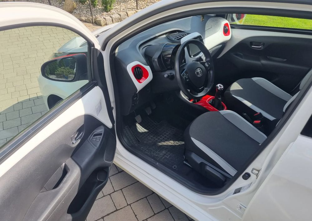 Coche Toyota Aygo 1.0 VVT-i Sprint EU6: foto 14