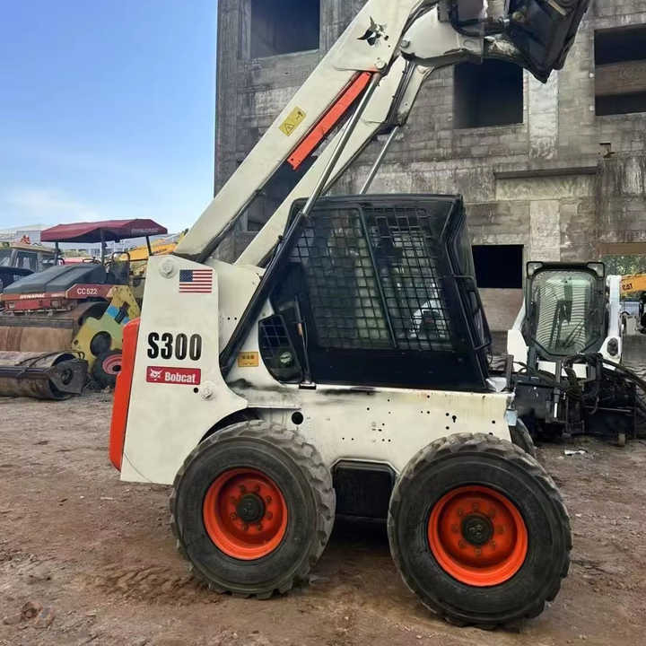 100%Ready Bobcat S300 Well Sold Most Famous Brand High Quality Bobcat S300 Skid Steer Loader for Sale - Minicargadora: foto 1 100%Ready Bobcat S300 Well Sold Most Famous Brand High Quality Bobcat S300 Skid Steer Loader for Sale - Minicargadora: foto 1