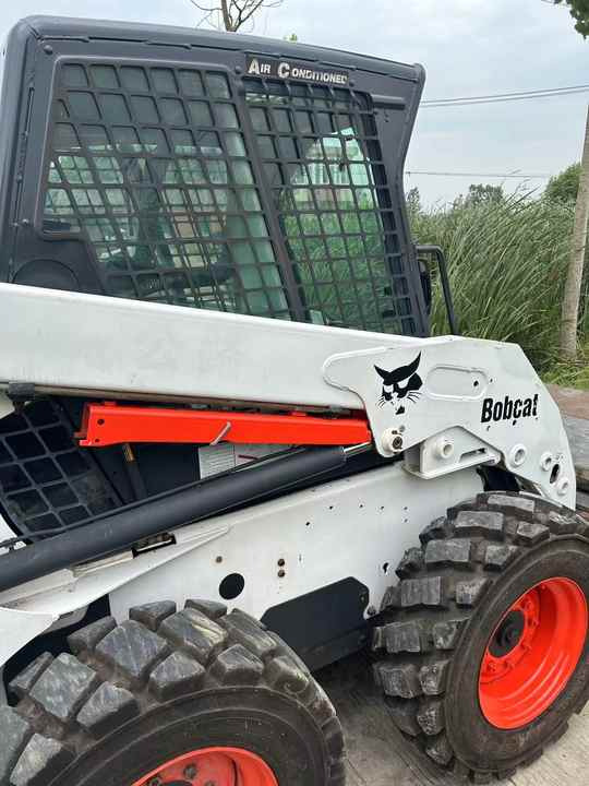 90% New Bobcat S160 Used Mini Loader Powerful, Low Price, and Very Good Quality - Minicargadora: foto 4 90% New Bobcat S160 Used Mini Loader Powerful, Low Price, and Very Good Quality - Minicargadora: foto 4