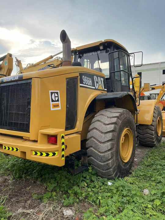 Affordable Used Caterpillar 966H Front-End Loader - Low Hours, Ready-to-Ship Globally - Cargadora de ruedas: foto 2 Affordable Used Caterpillar 966H Front-End Loader - Low Hours, Ready-to-Ship Globally - Cargadora de ruedas: foto 2