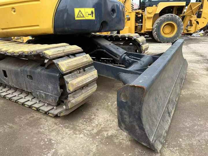 Best Quality Komatsu PC35mr Used Mini Excavator Earth-moving Machinery in Good Condition - Miniexcavadora: foto 5 Best Quality Komatsu PC35mr Used Mini Excavator Earth-moving Machinery in Good Condition - Miniexcavadora: foto 5