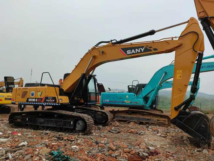 China Famous Brand Used Sany 23ton Excavator Used Sany SY235C Hydraulic Excavator 90% New with Excellent Performance for Sale - Excavadora de cadenas: foto 4 China Famous Brand Used Sany 23ton Excavator Used Sany SY235C Hydraulic Excavator 90% New with Excellent Performance for Sale - Excavadora de cadenas: foto 4