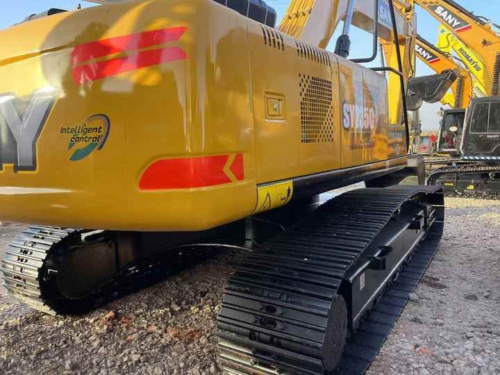 China Famous Brand Used Sany 23ton Excavator Used Sany SY235C Hydraulic Excavator 90% New with Excellent Performance for Sale - Excavadora de cadenas: foto 4 China Famous Brand Used Sany 23ton Excavator Used Sany SY235C Hydraulic Excavator 90% New with Excellent Performance for Sale - Excavadora de cadenas: foto 4