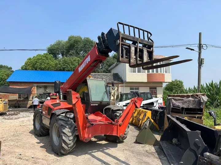 Excellent Condition Telehandler Used MANITOU 17m Telescopic Forklift MT-X 1740 SLT Forklift 3ton 5 Ton 6 Ton 7 Ton Articulated - Manipulador telescópico: foto 5 Excellent Condition Telehandler Used MANITOU 17m Telescopic Forklift MT-X 1740 SLT Forklift 3ton 5 Ton 6 Ton 7 Ton Articulated - Manipulador telescópico: foto 5