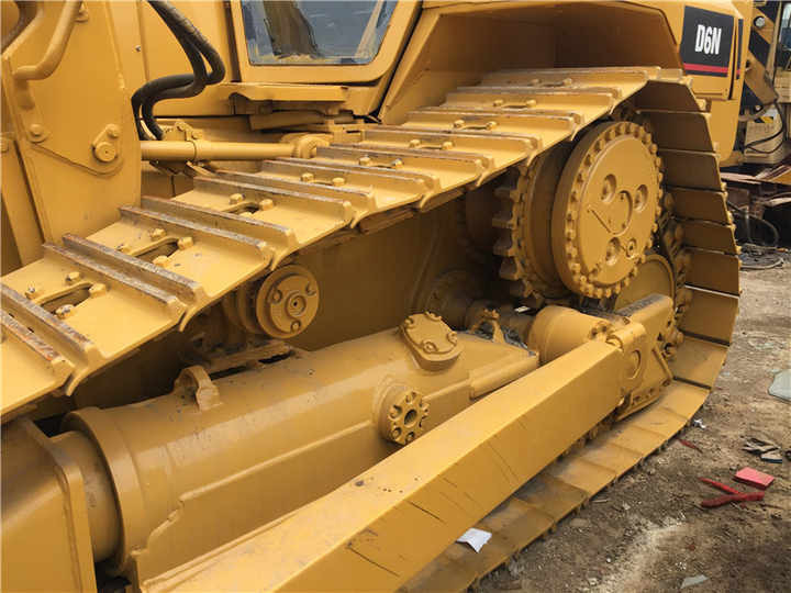 Good Condition D6N Mini Bulldozer New Crawler Bulldozer with Parts Price Bulldozers - Bulldozer: foto 5 Good Condition D6N Mini Bulldozer New Crawler Bulldozer with Parts Price Bulldozers - Bulldozer: foto 5