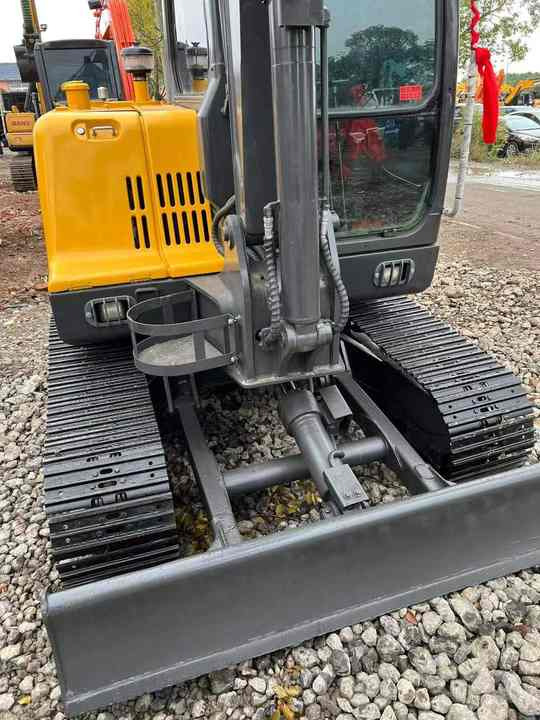 High Quality Used Volvo EC60D Excavator for Sale 6 Ton Compact Machine, Excellent Condition, Ready for Work! - Miniexcavadora: foto 5 High Quality Used Volvo EC60D Excavator for Sale 6 Ton Compact Machine, Excellent Condition, Ready for Work! - Miniexcavadora: foto 5