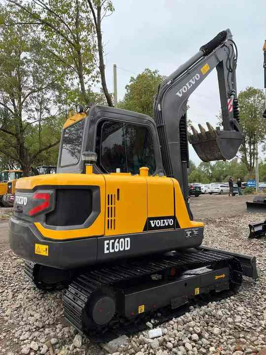 High Quality Used Volvo EC60D Excavator for Sale 6 Ton Compact Machine, Excellent Condition, Ready for Work! - Miniexcavadora: foto 2 High Quality Used Volvo EC60D Excavator for Sale 6 Ton Compact Machine, Excellent Condition, Ready for Work! - Miniexcavadora: foto 2