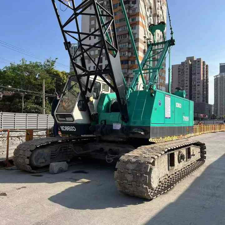 Kobelco 7055-2 Mobile Crane Truck Japan Made Used Heavy Earthmoving Equipment Crane Truck in Good Condition - Grúa sobre orugas: foto 1 Kobelco 7055-2 Mobile Crane Truck Japan Made Used Heavy Earthmoving Equipment Crane Truck in Good Condition - Grúa sobre orugas: foto 1