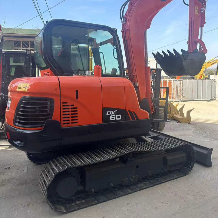 Second Hand Doosan Dx-60 Excavator for Sale - Excavadora de cadenas: foto 1 Second Hand Doosan Dx-60 Excavator for Sale - Excavadora de cadenas: foto 1