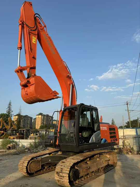 Second Hand Strong Powerful Hitachi ZX210-5g Used Excavator Zx120 Zx200 Zx210 Zx350 With Cheap Price for Sale - Excavadora de cadenas: foto 2 Second Hand Strong Powerful Hitachi ZX210-5g Used Excavator Zx120 Zx200 Zx210 Zx350 With Cheap Price for Sale - Excavadora de cadenas: foto 2