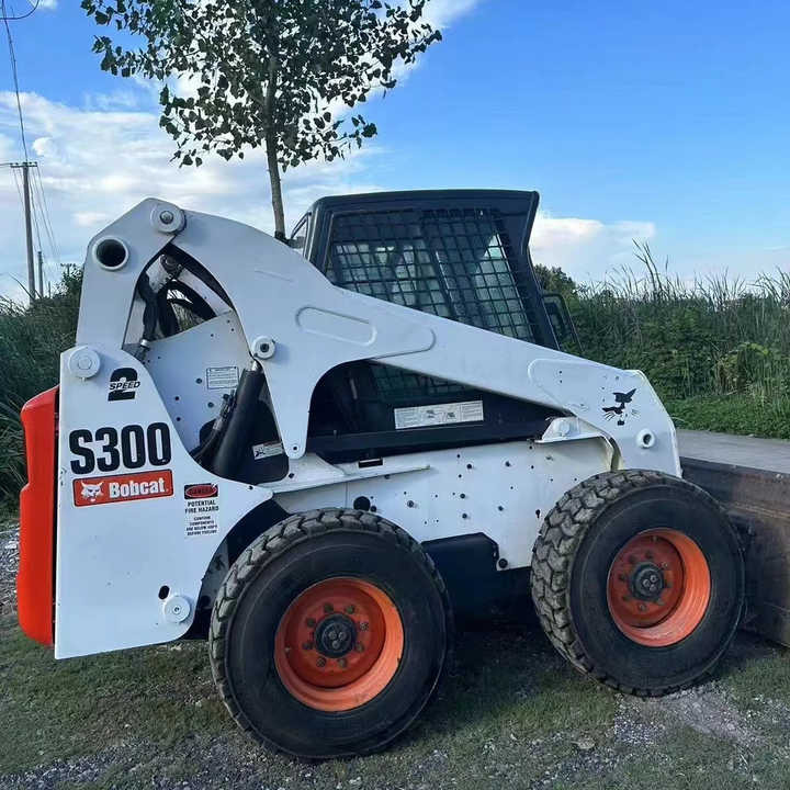 Used Bob Cat Bob Cat S300 Used Mini Skid Steer Wheel Loader Multifunctional Track Loaders Bobcat S300 - Minicargadora: foto 2 Used Bob Cat Bob Cat S300 Used Mini Skid Steer Wheel Loader Multifunctional Track Loaders Bobcat S300 - Minicargadora: foto 2