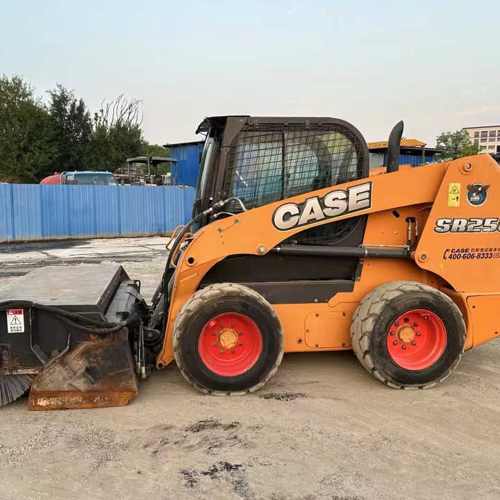 Used CASE 250 Skid Stree Loader Second Hand Machine Popular Brand case Hydraulic Machinery - Minicargadora: foto 1 Used CASE 250 Skid Stree Loader Second Hand Machine Popular Brand case Hydraulic Machinery - Minicargadora: foto 1
