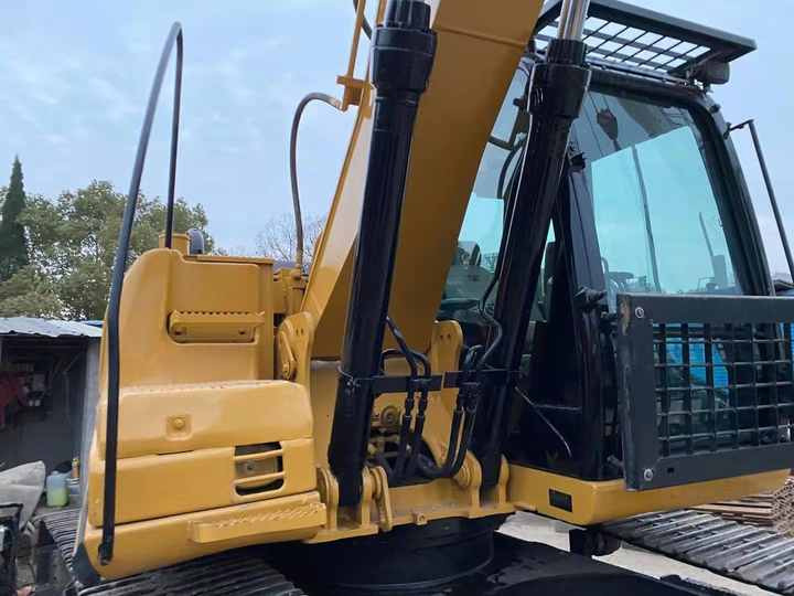 Used CAT 315 EXCAVATOR for SALE ,CAT 312 315 Crawler Excavator - Excavadora de cadenas: foto 4 Used CAT 315 EXCAVATOR for SALE ,CAT 312 315 Crawler Excavator - Excavadora de cadenas: foto 4