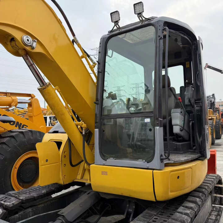 Used Japan Brand komatsu Pc78 7tons Middle Excavator in Stock komatsu Pc30 35 40 55 60 70 78 Digger in Hefei City for Sale - Excavadora de cadenas: foto 1 Used Japan Brand komatsu Pc78 7tons Middle Excavator in Stock komatsu Pc30 35 40 55 60 70 78 Digger in Hefei City for Sale - Excavadora de cadenas: foto 1
