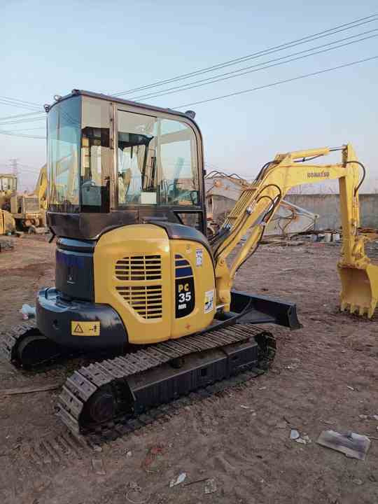 Used Original komatsu Mini Excavator Pc35MR-2 on Hot Sale komatsu Pc35 3 Tons Mini Excavator in Stock - Miniexcavadora: foto 4 Used Original komatsu Mini Excavator Pc35MR-2 on Hot Sale komatsu Pc35 3 Tons Mini Excavator in Stock - Miniexcavadora: foto 4