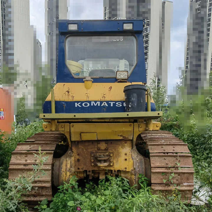 Used komatsu D60P Bulldozer Used Swamp Bulldozer komatsu D60p D60p for Sale - Bulldozer: foto 2 Used komatsu D60P Bulldozer Used Swamp Bulldozer komatsu D60p D60p for Sale - Bulldozer: foto 2