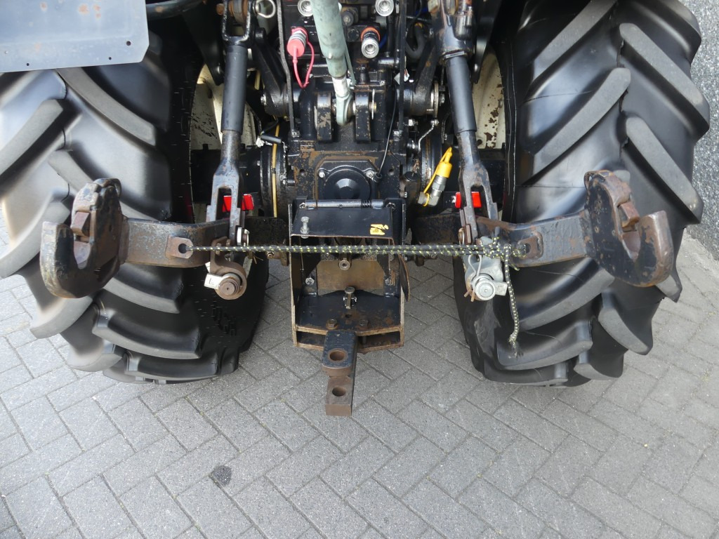 NEW HOLLAND T4040F - Mini tractor: foto 5 NEW HOLLAND T4040F - Mini tractor: foto 5