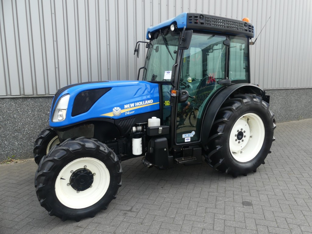 New Holland T4.100F - Mini tractor: foto 1 New Holland T4.100F - Mini tractor: foto 1