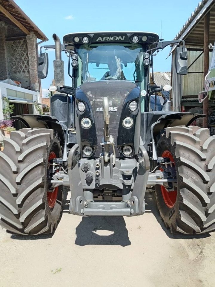 Claas Arion 660 CMATIC - Tractor: foto 3 Claas Arion 660 CMATIC - Tractor: foto 3