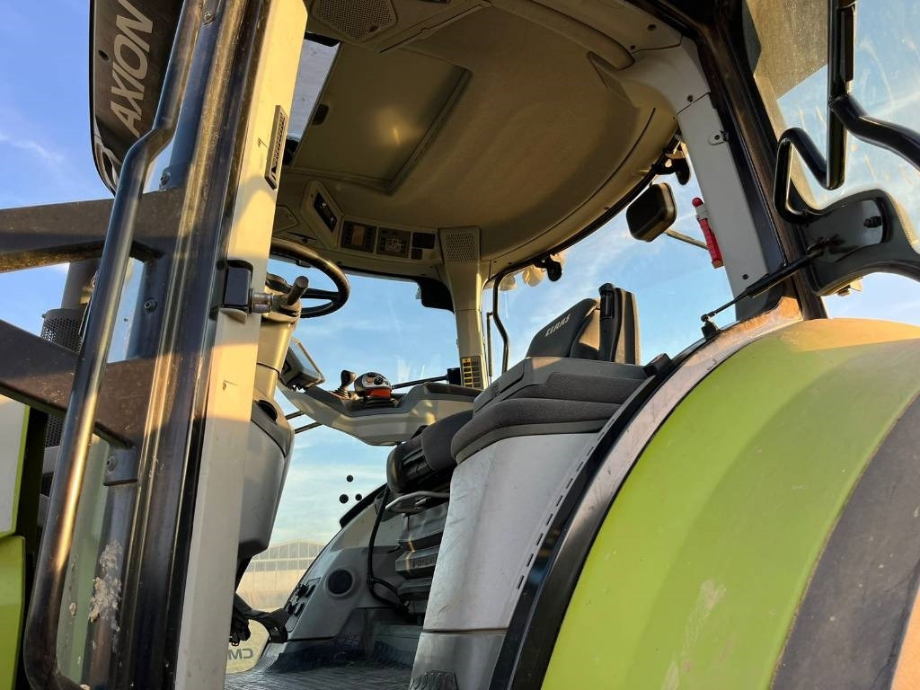 Claas Axion 870 Cmatic - Tractor: foto 4 Claas Axion 870 Cmatic - Tractor: foto 4