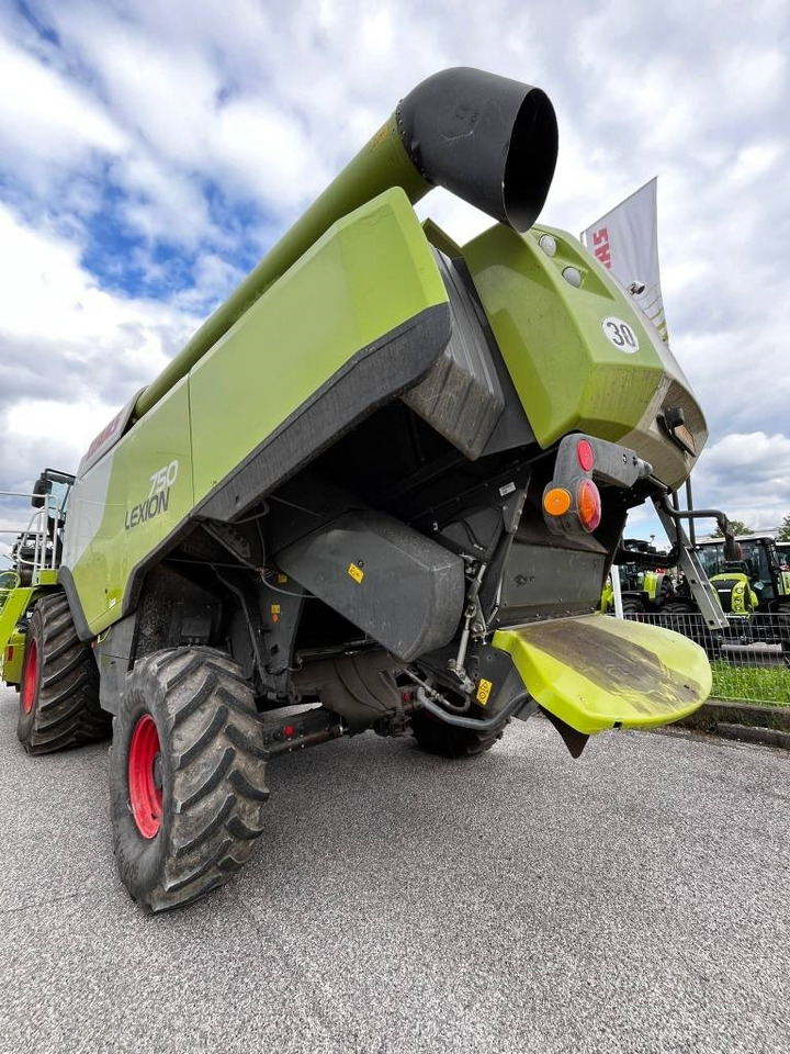 Claas Lexion 750 - Cosechadora de granos: foto 2 Claas Lexion 750 - Cosechadora de granos: foto 2