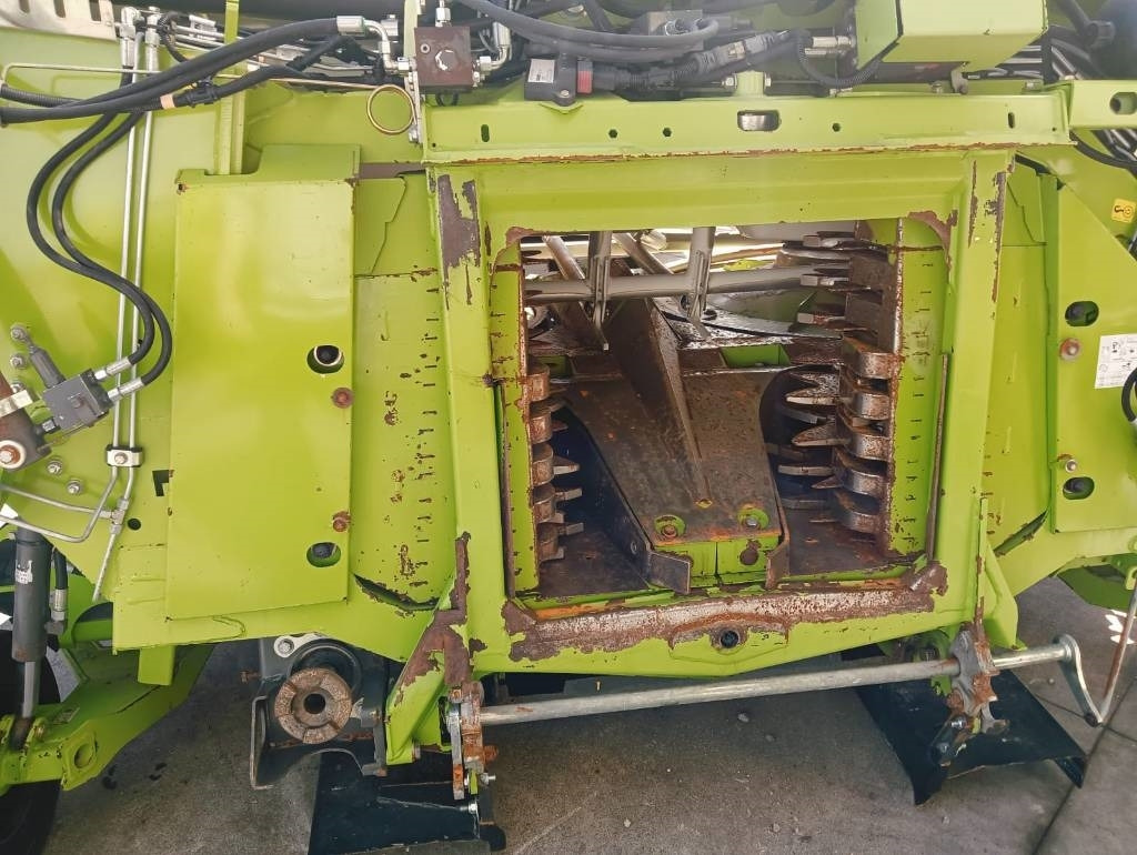 Claas Orbis 900 - Cabezal de maíz: foto 5 Claas Orbis 900 - Cabezal de maíz: foto 5