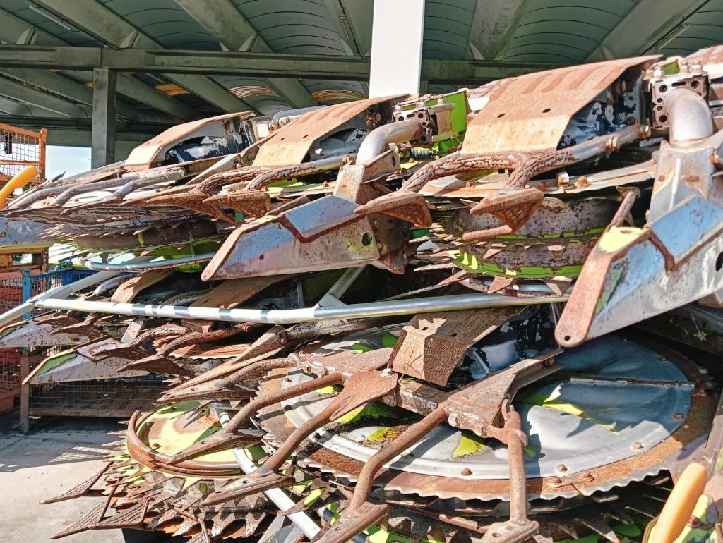 Claas Orbis 900 - Cabezal de maíz: foto 3 Claas Orbis 900 - Cabezal de maíz: foto 3