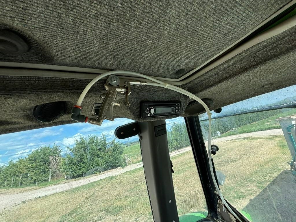 Deutz-fahr AGROTRON 175 - Tractor: foto 4 Deutz-fahr AGROTRON 175 - Tractor: foto 4
