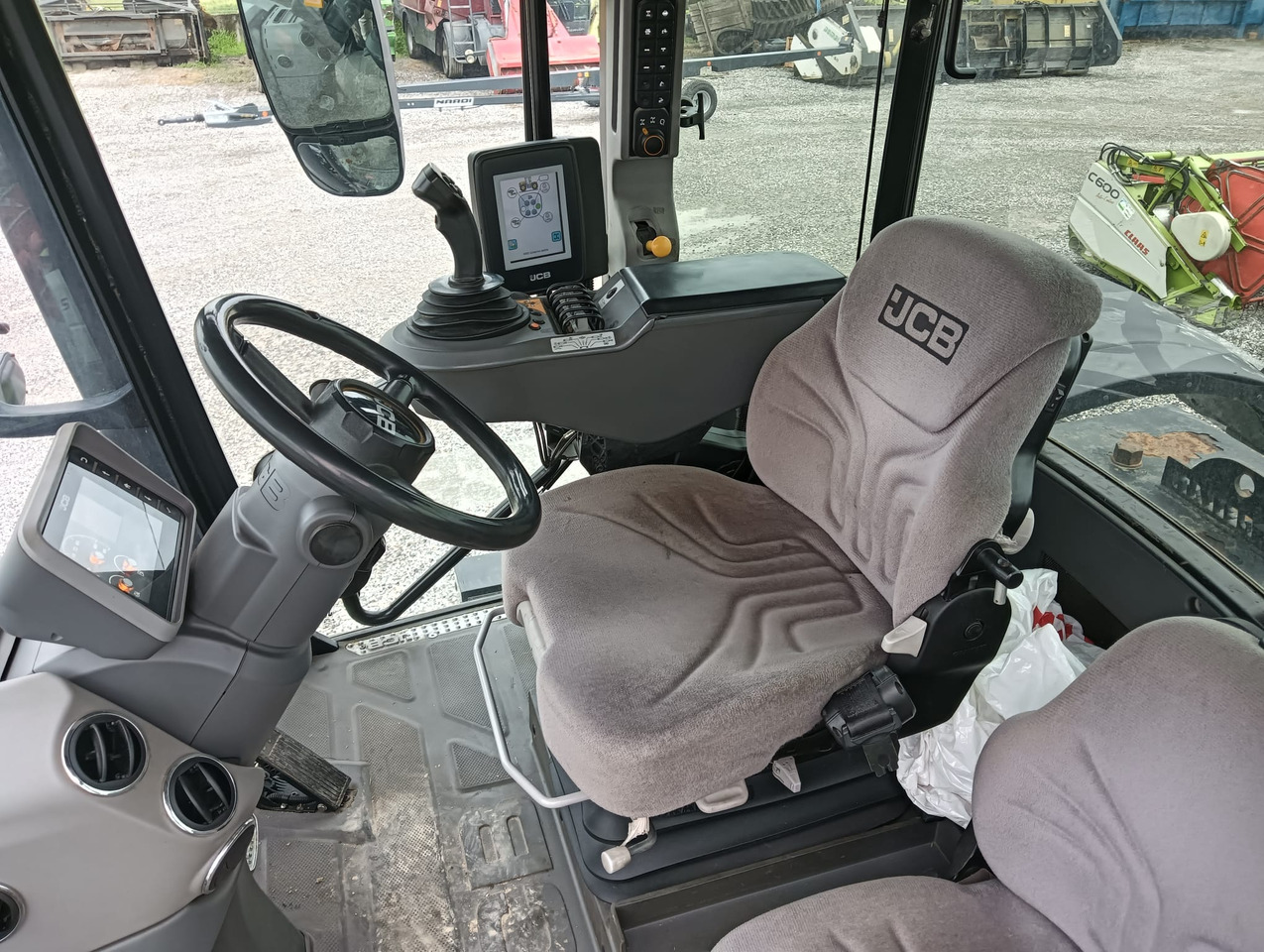 Tractor JCB Fastrac 4220: foto 9