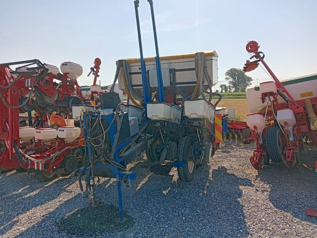 Sembradora de precisión Kinze 3000: foto 8