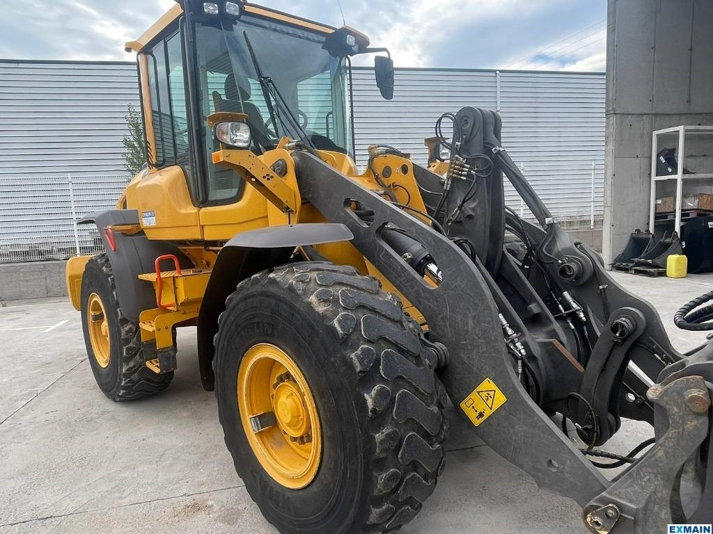 Volvo L 70 H - Cargadora de ruedas: foto 1 Volvo L 70 H - Cargadora de ruedas: foto 1