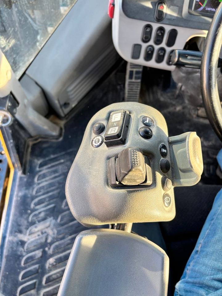 Komatsu WA470-8E0 Joystick-Lenkung ECSS - Cargadora de ruedas: foto 5 Komatsu WA470-8E0 Joystick-Lenkung ECSS - Cargadora de ruedas: foto 5