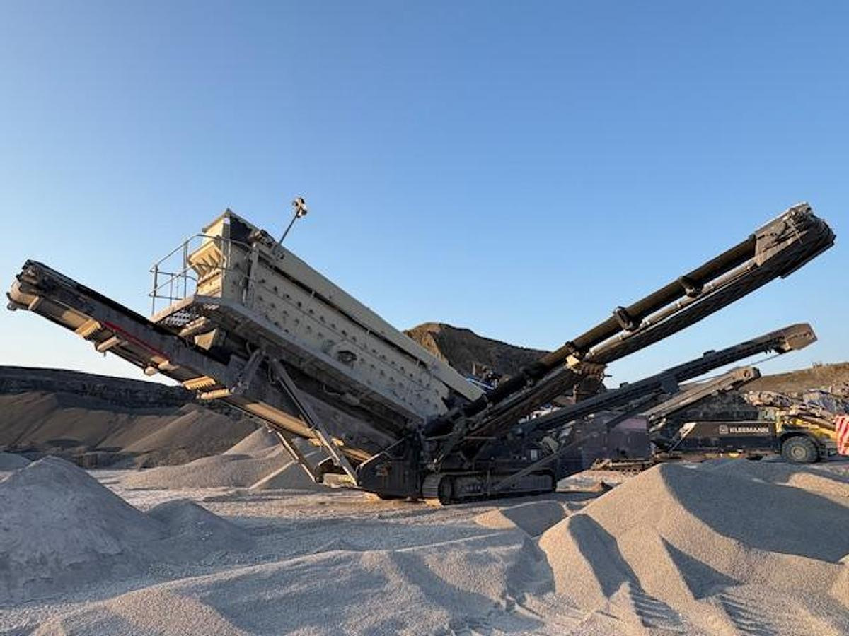 Metso 2023 Metso Nordtrack S4.9 - Cribadora: foto 1 Metso 2023 Metso Nordtrack S4.9 - Cribadora: foto 1