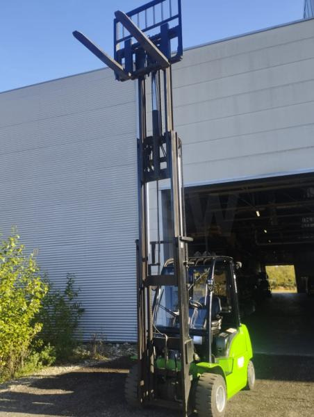 Hangcha XC35i Chariot élévateur fenwick 3,5 t lithium électrique - Carretilla elevadora eléctrica: foto 3 Hangcha XC35i Chariot élévateur fenwick 3,5 t lithium électrique - Carretilla elevadora eléctrica: foto 3