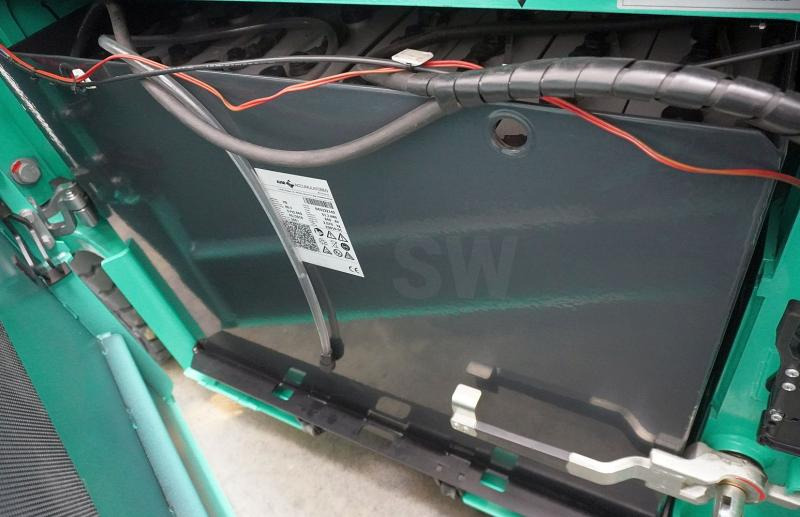 Mitsubishi FB40-2 - Carretilla elevadora eléctrica: foto 5 Mitsubishi FB40-2 - Carretilla elevadora eléctrica: foto 5