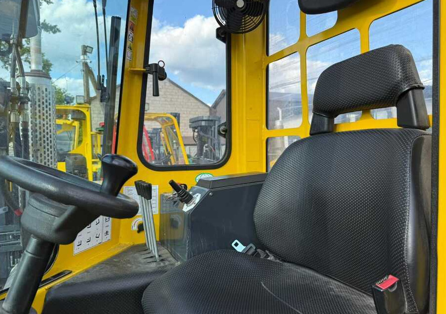 Combilift C3000 / ONLY 1510 HOURS / GAS / TRIPLEX 4900 / LIKE NEW - Carretilla de 4 vías: foto 2 Combilift C3000 / ONLY 1510 HOURS / GAS / TRIPLEX 4900 / LIKE NEW - Carretilla de 4 vías: foto 2