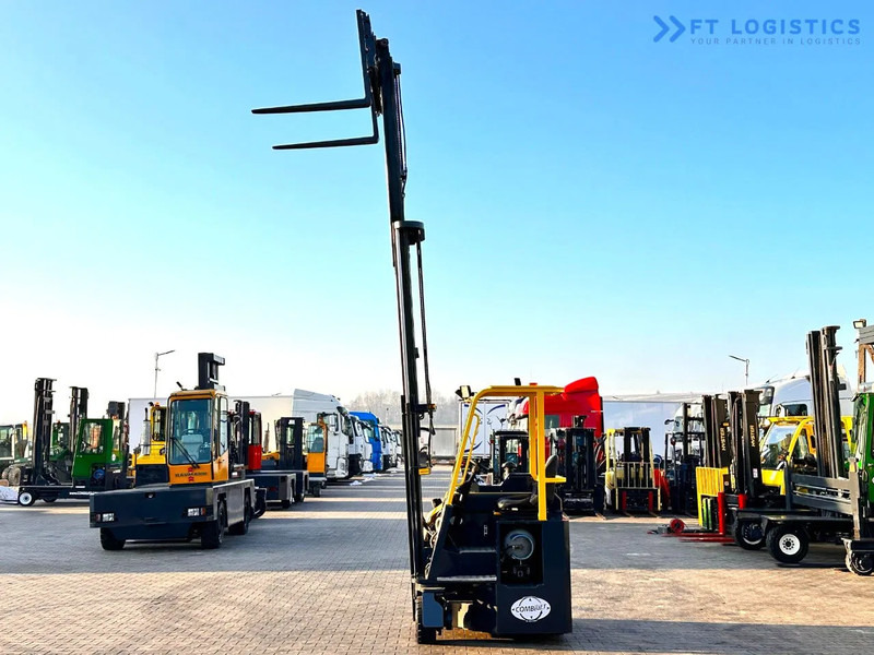 Carretilla de 4 vías Combilift C3000CB / LPG / TRIPLEX - 4900MM / LPG / FREE LIFT / FORK POSITIONER C3000CB / LPG / TRIPLEX - 4900MM / LPG / FREE LIFT / FORK P: foto 20 Carretilla de 4 vías Combilift C3000CB / LPG / TRIPLEX - 4900MM / LPG / FREE LIFT / FORK POSITIONER C3000CB / LPG / TRIPLEX - 4900MM / LPG / FREE LIFT / FORK P: foto 20