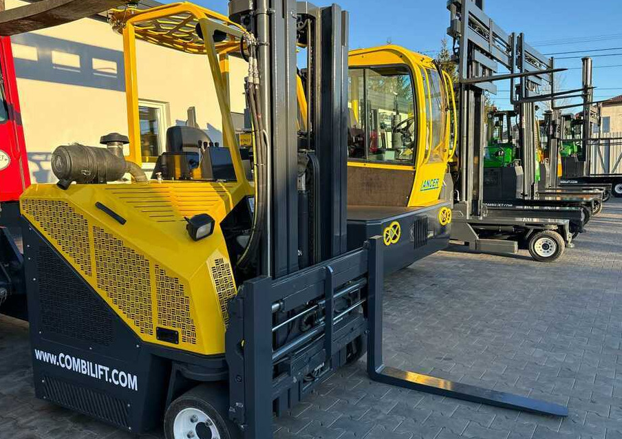 Carretilla de 4 vías Combilift C3000CB-Triplex 4900mm -2015 year: foto 7