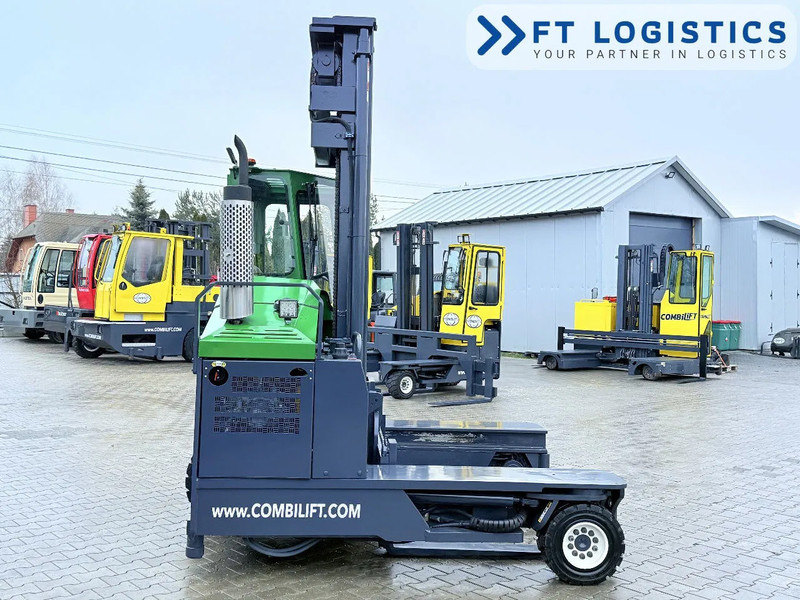 Combilift C4000 | GAS | TRIPLEX 6900MM | FORK POSITIONER | FULL CABIN | FREE LIFT | PERFECT CONDITION | A wide range of four-way and side- - Carretilla de 4 vías: foto 4 Combilift C4000 | GAS | TRIPLEX 6900MM | FORK POSITIONER | FULL CABIN | FREE LIFT | PERFECT CONDITION | A wide range of four-way and side- - Carretilla de 4 vías: foto 4
