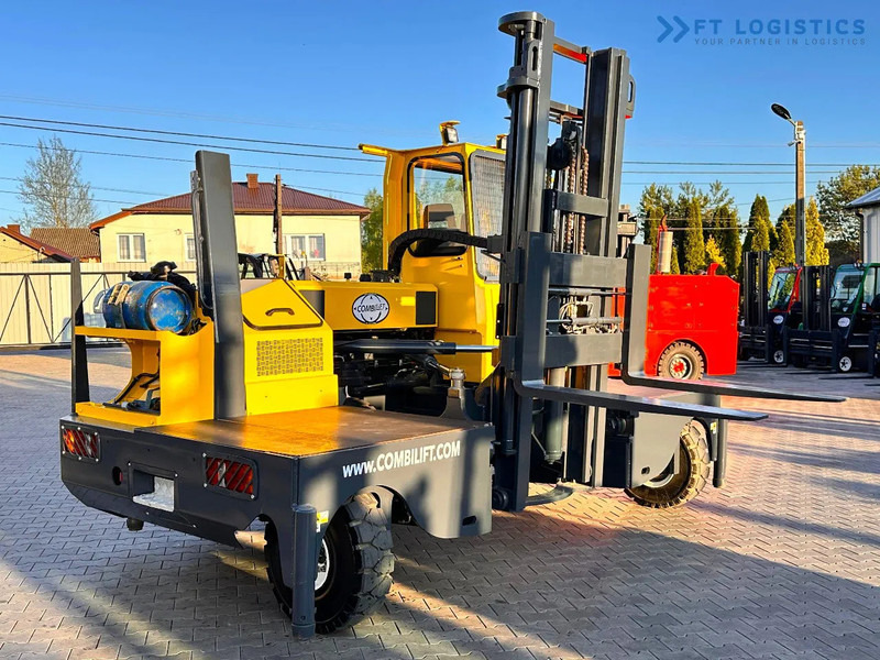 Carretilla de 4 vías Combilift C5000SL / 5T / DUPLEX – 4000 MM / FREE LIFT / LPG / LIKE NEW!!! C5000SL / 5T / DUPLEX – 4000 MM / FREE LIFT / LPG / LIKE NEW!!!: foto 16 Carretilla de 4 vías Combilift C5000SL / 5T / DUPLEX – 4000 MM / FREE LIFT / LPG / LIKE NEW!!! C5000SL / 5T / DUPLEX – 4000 MM / FREE LIFT / LPG / LIKE NEW!!!: foto 16
