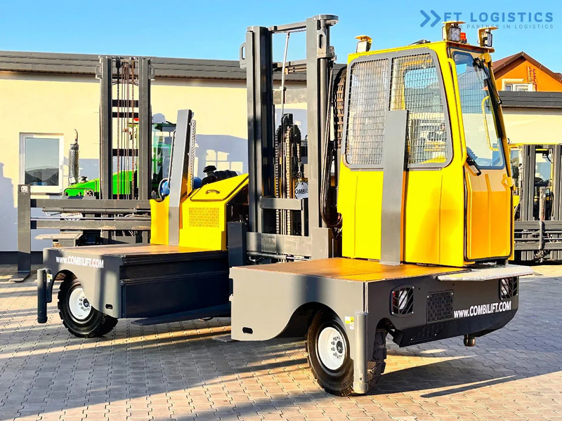 Combilift C5000SL / 5T / DUPLEX – 4000 MM / FREE LIFT / LPG / LIKE NEW!!! C5000SL / 5T / DUPLEX – 4000 MM / FREE LIFT / LPG / LIKE NEW!!! - Carretilla de 4 vías: foto 5 Combilift C5000SL / 5T / DUPLEX – 4000 MM / FREE LIFT / LPG / LIKE NEW!!! C5000SL / 5T / DUPLEX – 4000 MM / FREE LIFT / LPG / LIKE NEW!!! - Carretilla de 4 vías: foto 5