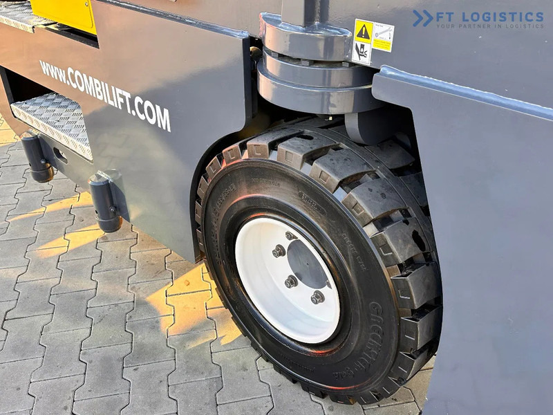 Carretilla de 4 vías Combilift C5000SL / 5T / DUPLEX – 4000 MM / FREE LIFT / LPG / LIKE NEW!!! C5000SL / 5T / DUPLEX – 4000 MM / FREE LIFT / LPG / LIKE NEW!!!: foto 10 Carretilla de 4 vías Combilift C5000SL / 5T / DUPLEX – 4000 MM / FREE LIFT / LPG / LIKE NEW!!! C5000SL / 5T / DUPLEX – 4000 MM / FREE LIFT / LPG / LIKE NEW!!!: foto 10