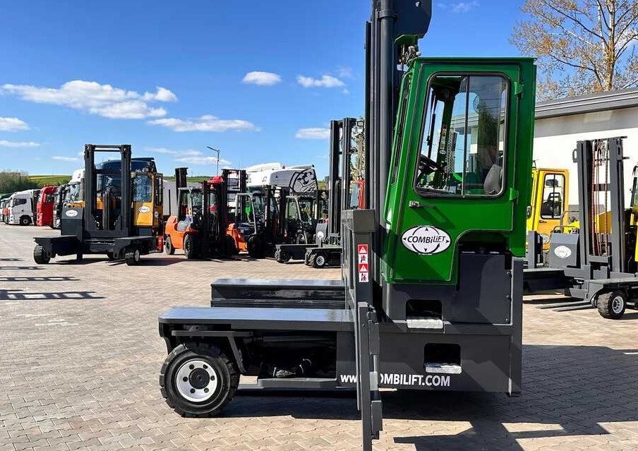 Combilift C8000 / DIESEL / 4600MM / DUPLEX / POSITIONER 5000MM / KUBOTA / EXCELLENT CONDITION - Carretilla de 4 vías: foto 2 Combilift C8000 / DIESEL / 4600MM / DUPLEX / POSITIONER 5000MM / KUBOTA / EXCELLENT CONDITION - Carretilla de 4 vías: foto 2
