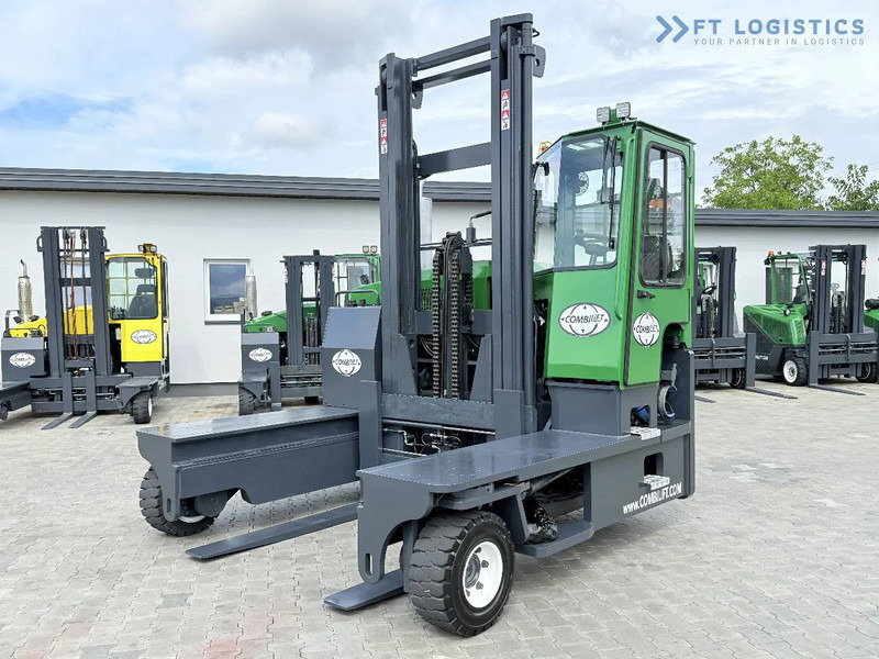 Combilift C8000 / GAS / DUPLEX – 4700MM / FORK POSITIONER / FREE LIFT / FULL HEATED CABIN / ONLY 5141 HOURS / CONDITION – LIKE NEW! C8000 - Carretilla de 4 vías: foto 1 Combilift C8000 / GAS / DUPLEX – 4700MM / FORK POSITIONER / FREE LIFT / FULL HEATED CABIN / ONLY 5141 HOURS / CONDITION – LIKE NEW! C8000 - Carretilla de 4 vías: foto 1