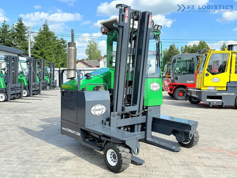 Combilift COMBILIFT C3500 – DUPLEX 4100mm – Year 2016 – 6779 hours – GAS – EXTENDABLE FORKS 800 / 1100MM – CABIN – HEATING + AIR CONDITION - Carretilla de 4 vías: foto 5 Combilift COMBILIFT C3500 – DUPLEX 4100mm – Year 2016 – 6779 hours – GAS – EXTENDABLE FORKS 800 / 1100MM – CABIN – HEATING + AIR CONDITION - Carretilla de 4 vías: foto 5