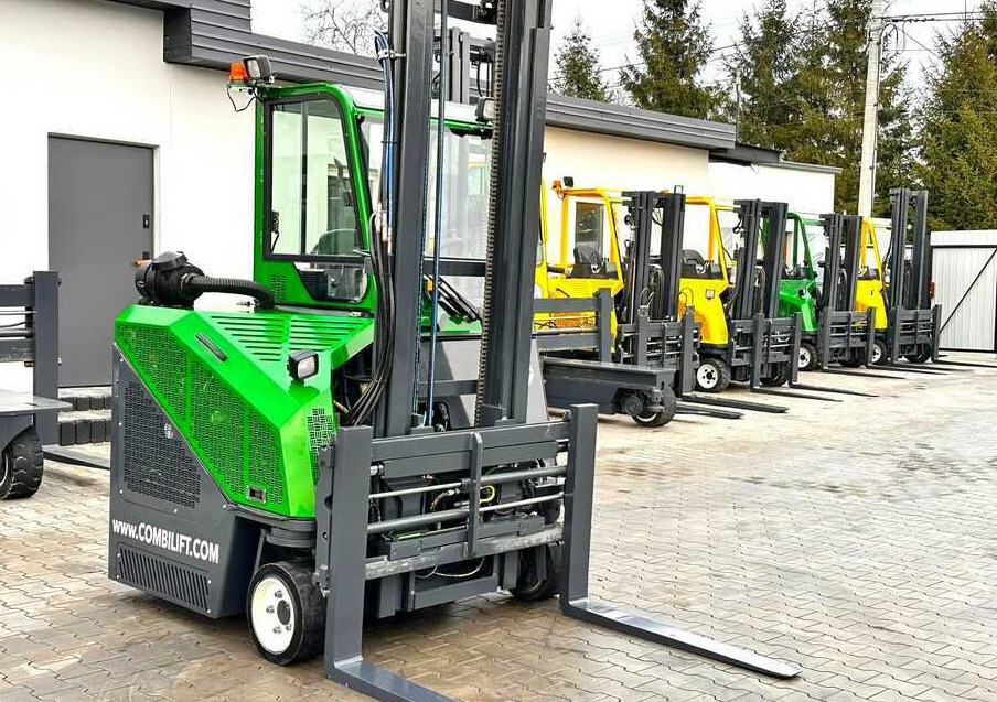 Carretilla de 4 vías Combilift Combilift C3000CB - DUPLEX 4000mm - Year 2015 - / CABIN - HEATING / ONLY 6546 MTH / EXCELLENT CONDITION / LIKE NEW!: foto 7