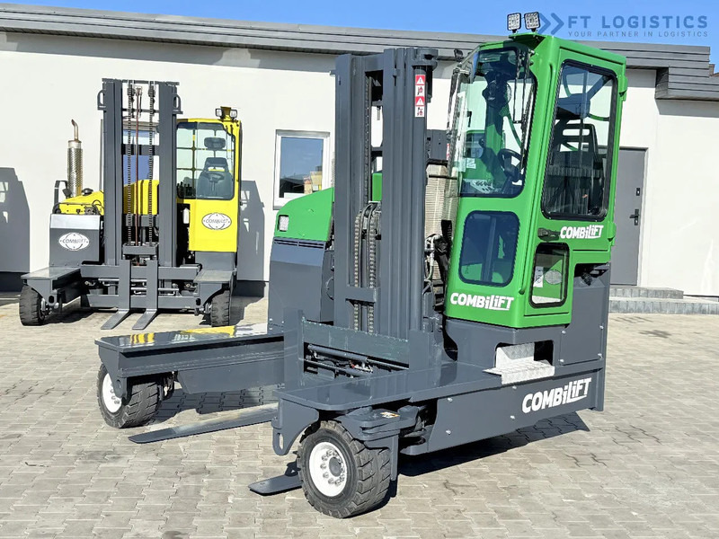 Combilift Combilift FOUR-WAY MULTIDIRECTIONAL FORKLIFT C4500 / DIESEL / TRIPLEX 4900MM / ONLY 4854 HOURS / FORK POSITIONER / FULL CABIN – - Carretilla de 4 vías: foto 2 Combilift Combilift FOUR-WAY MULTIDIRECTIONAL FORKLIFT C4500 / DIESEL / TRIPLEX 4900MM / ONLY 4854 HOURS / FORK POSITIONER / FULL CABIN – - Carretilla de 4 vías: foto 2